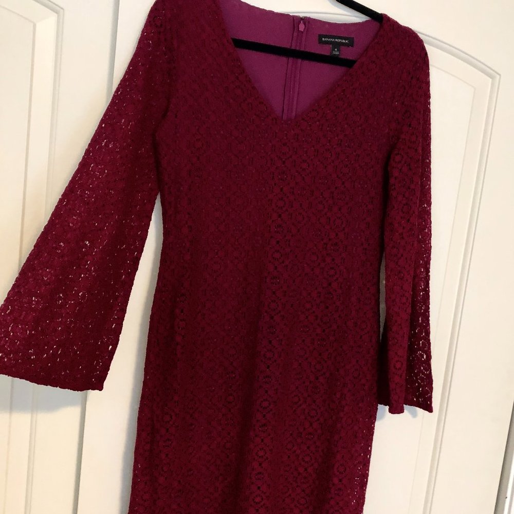 Banana Republic Lace Fluted-Sleeve Dress - Picture 2 of 6